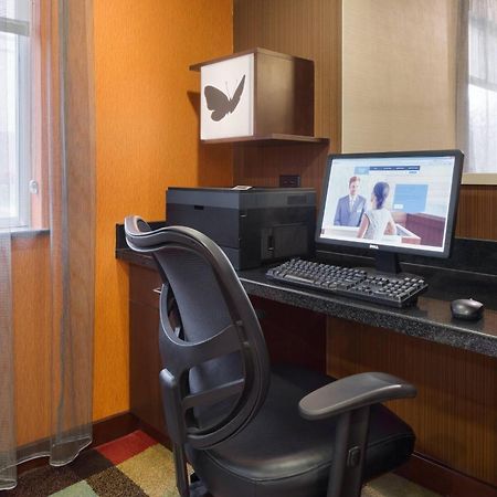 Fairfield Inn & Suites Youngstown Boardman Poland Buitenkant foto