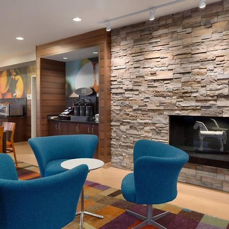 Fairfield Inn & Suites Youngstown Boardman Poland Buitenkant foto