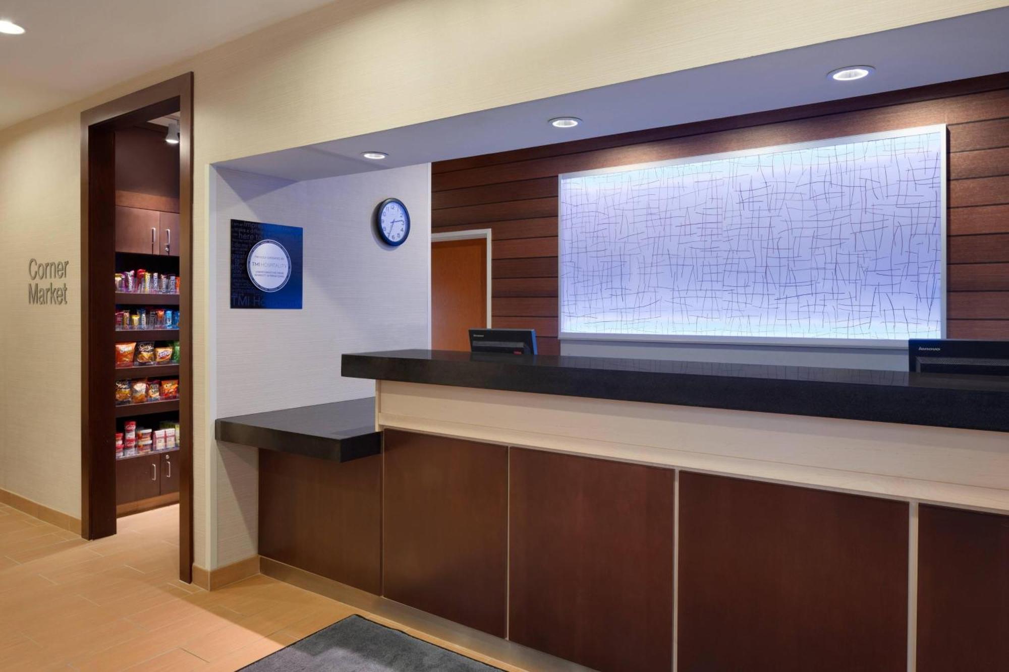 Fairfield Inn & Suites Youngstown Boardman Poland Buitenkant foto