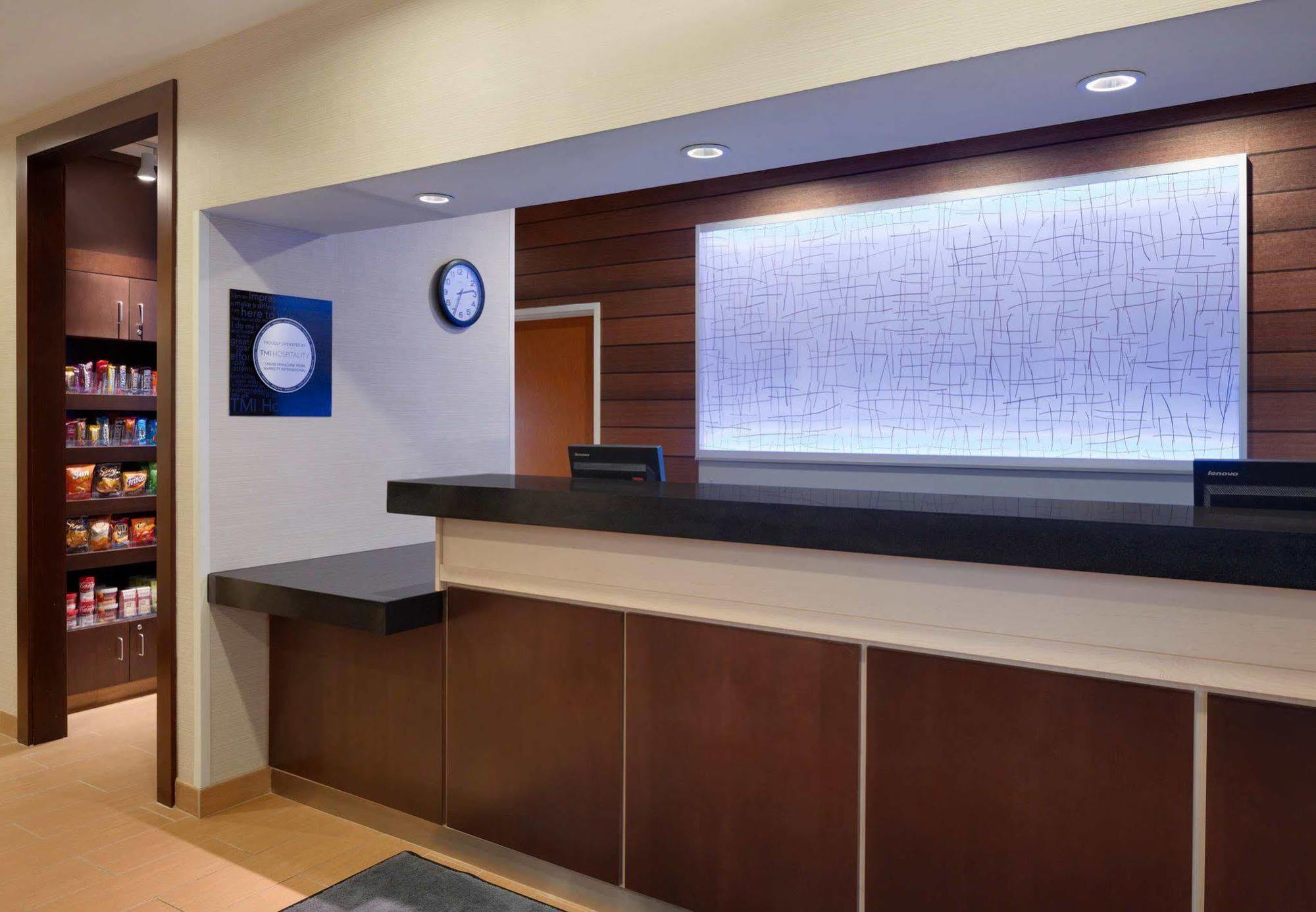 Fairfield Inn & Suites Youngstown Boardman Poland Buitenkant foto